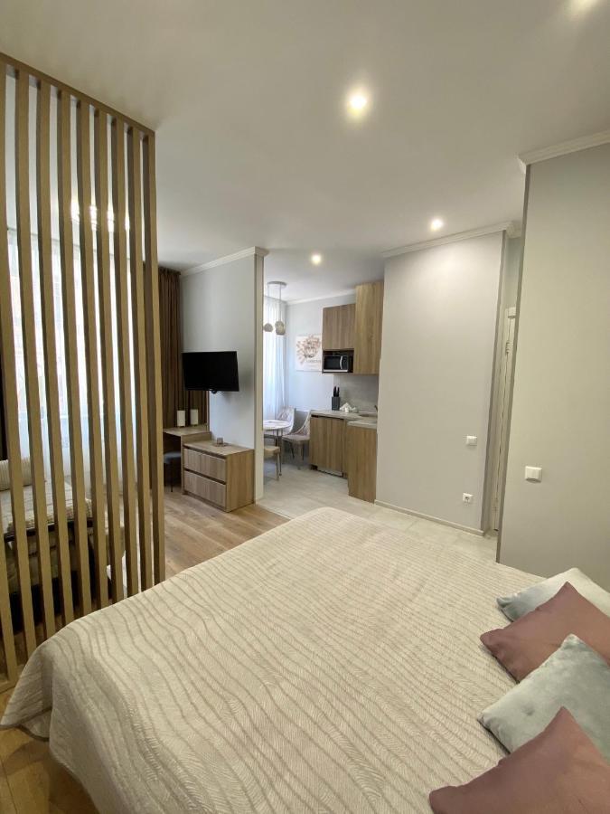 Homelike Apartment Lviv Eksteriør billede