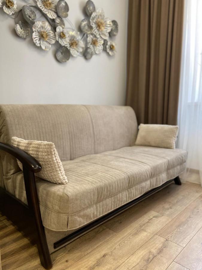 Homelike Apartment Lviv Eksteriør billede