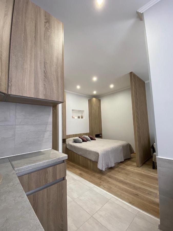 Homelike Apartment Lviv Eksteriør billede