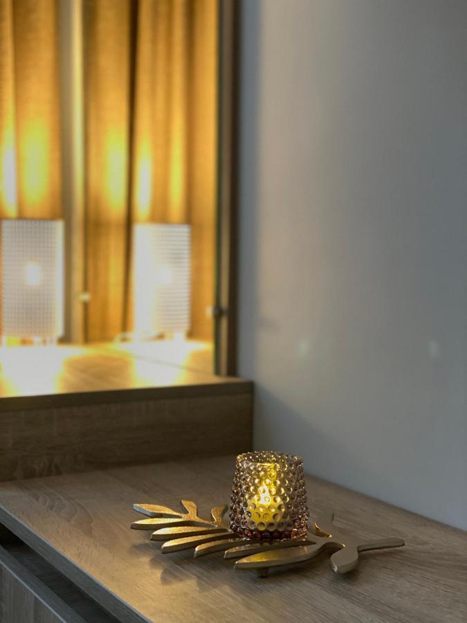 Homelike Apartment Lviv Eksteriør billede